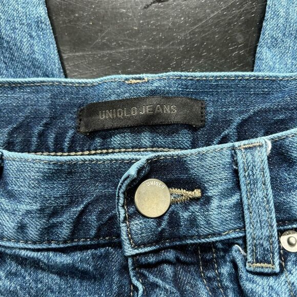 Uniqlo stonewash relaxed tapered mid rise distressed jeans woman’s size 24 - Picture 2 of 8